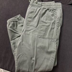 GAP Green Jogger Style Pant - Size Large